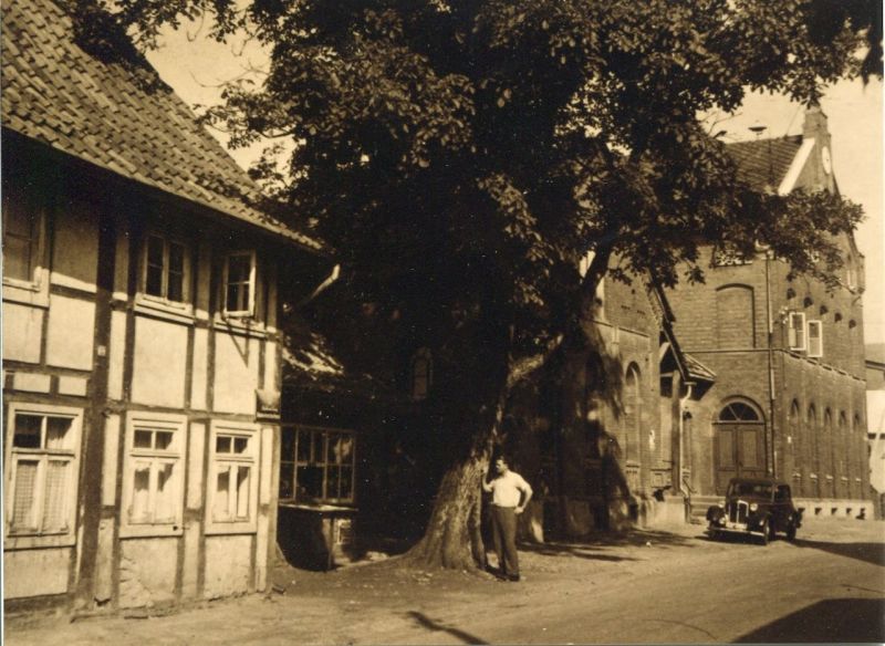 Datei:Grießemer Str. 17 in den 1940ern.jpg